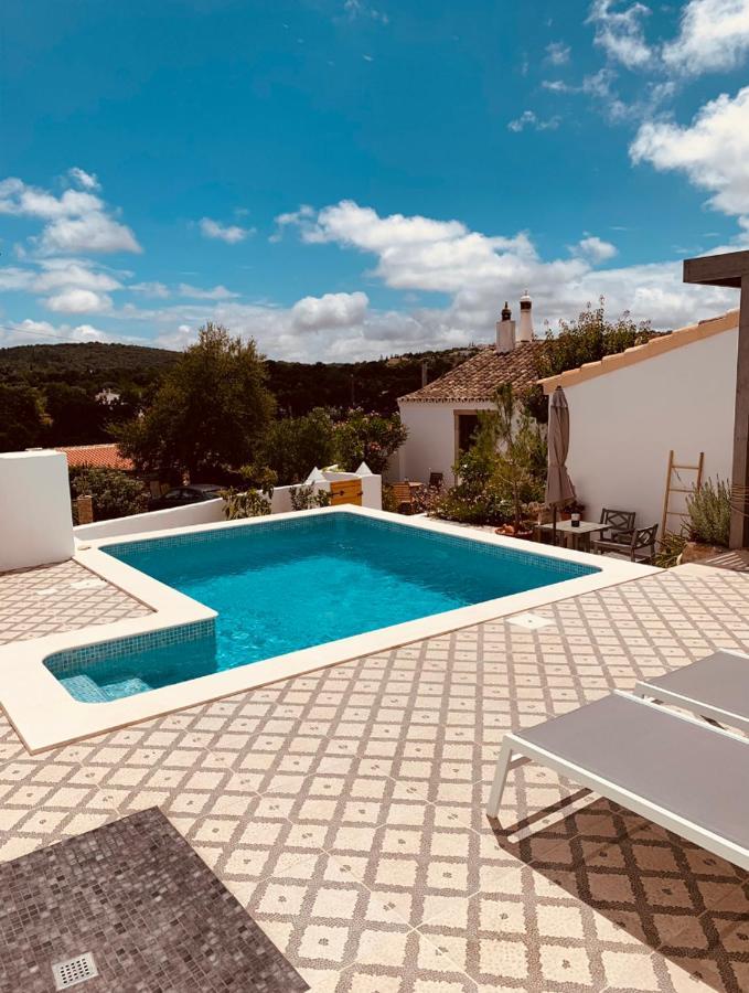 Holiday home Casa Na Colina : The And The Long House *