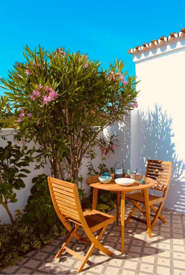 Casa Na Colina : The And The Long House *