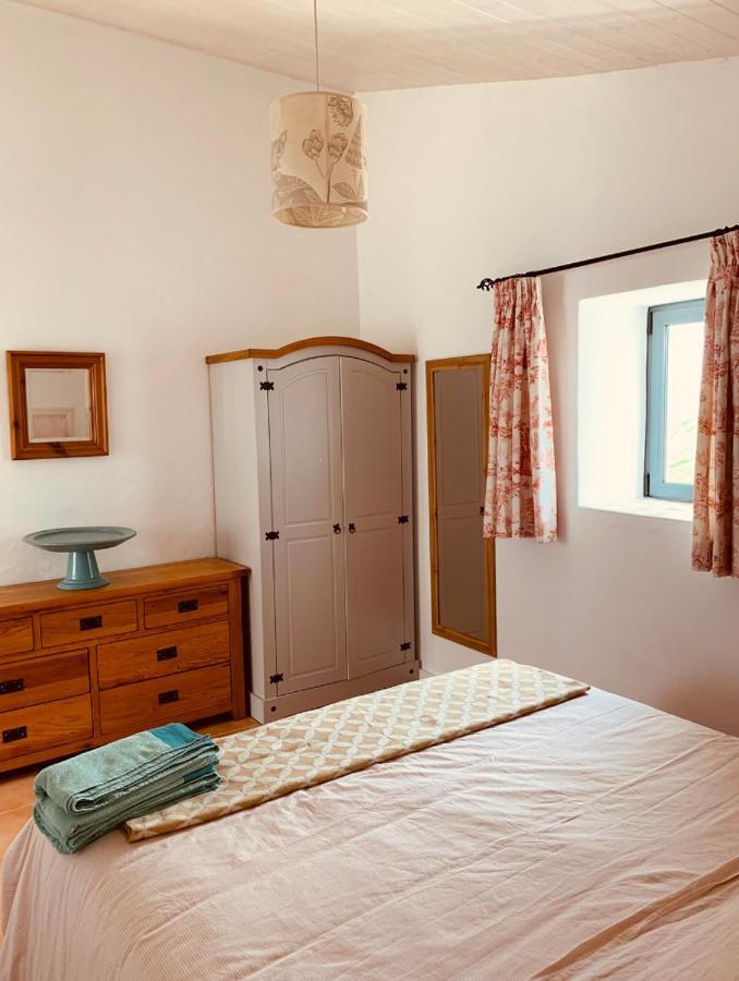 Holiday home Casa Na Colina : The And The Long House Sao Bras de Alportel