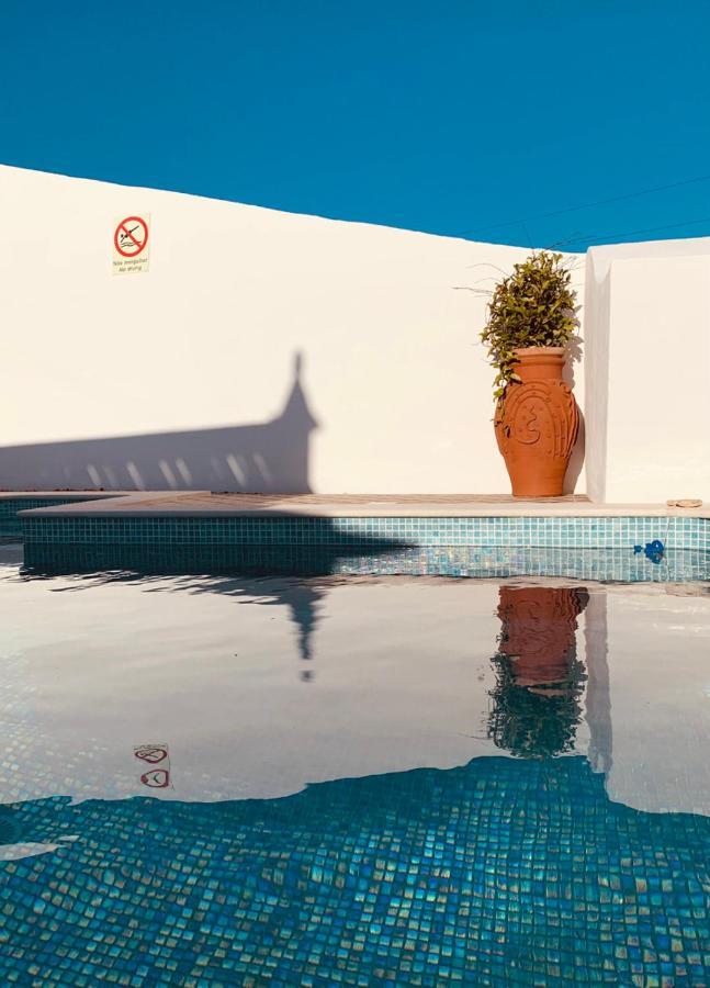 Casa Na Colina : The And The Long House Holiday home